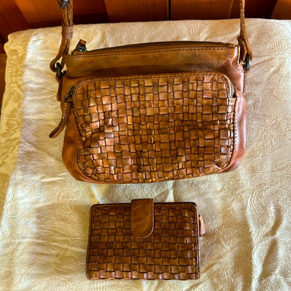 Zoa, Leather Crossbody and wallet.